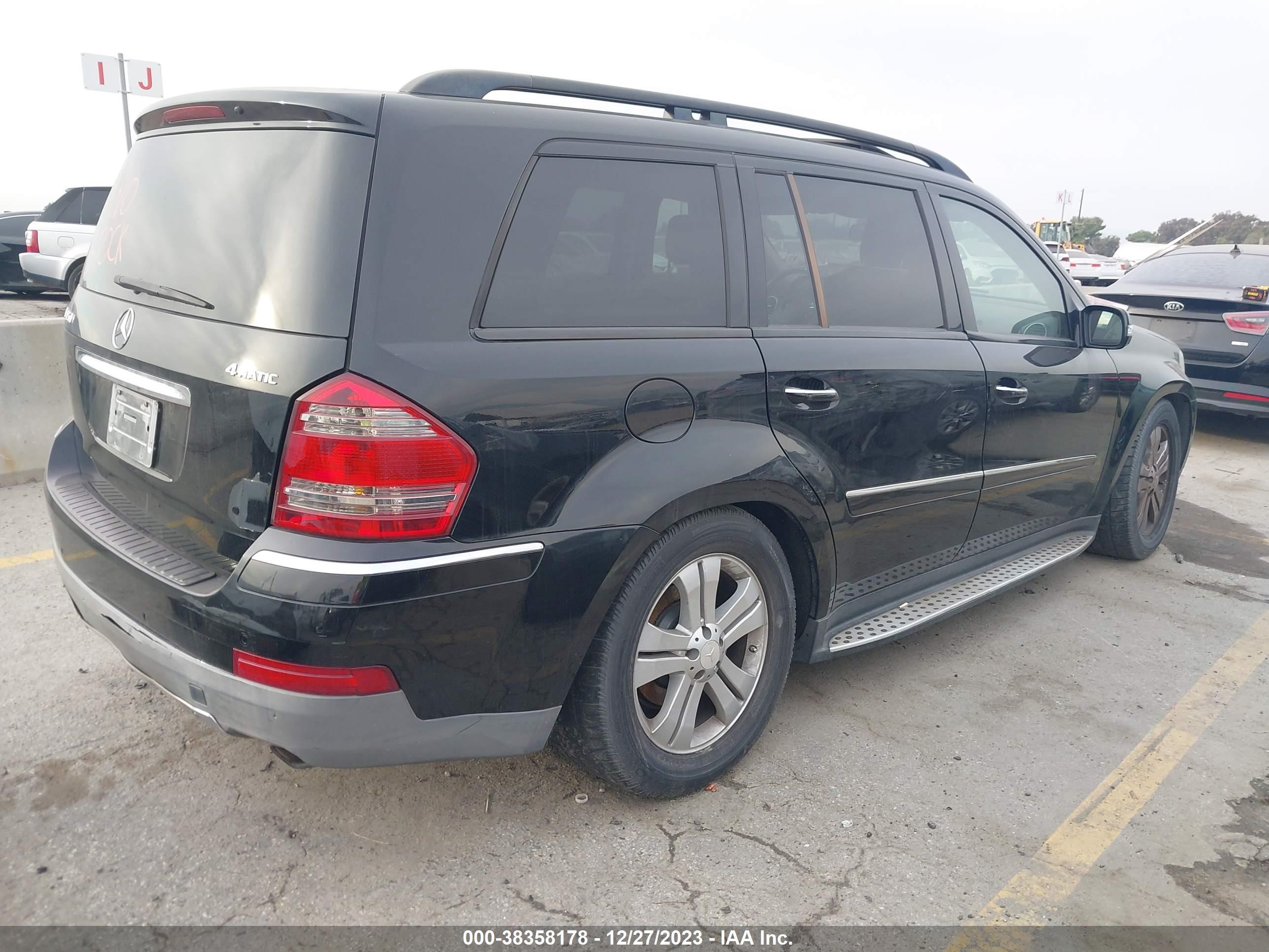 Photo 3 VIN: 4JGBF71EX8A392416 - MERCEDES-BENZ GL-KLASSE 