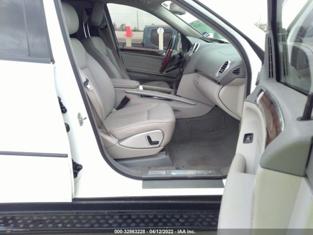 Photo 4 VIN: 4JGBF7BB5AA531605 - MERCEDES-BENZ GL-CLASS 