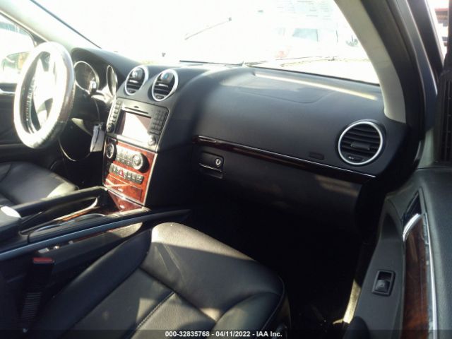 Photo 4 VIN: 4JGBF7BE1AA586093 - MERCEDES-BENZ GL-CLASS 