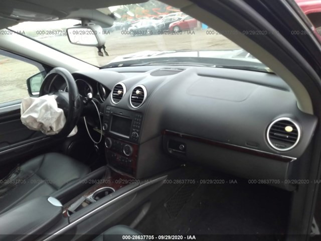 Photo 4 VIN: 4JGBF7BE1CA797300 - MERCEDES-BENZ GL-CLASS 