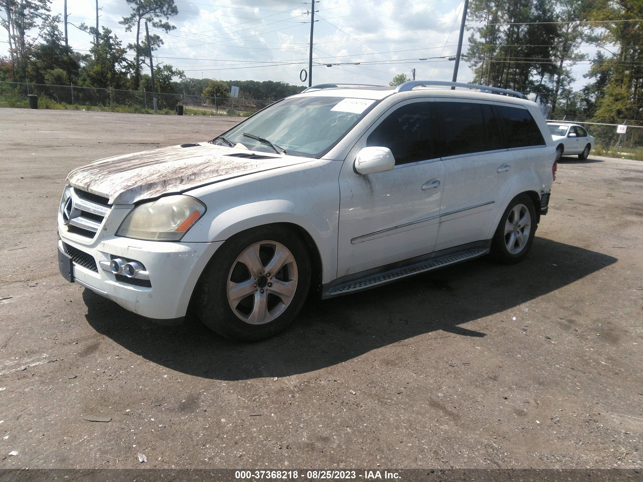 Photo 1 VIN: 4JGBF7BE2AA588578 - MERCEDES-BENZ GL-KLASSE 