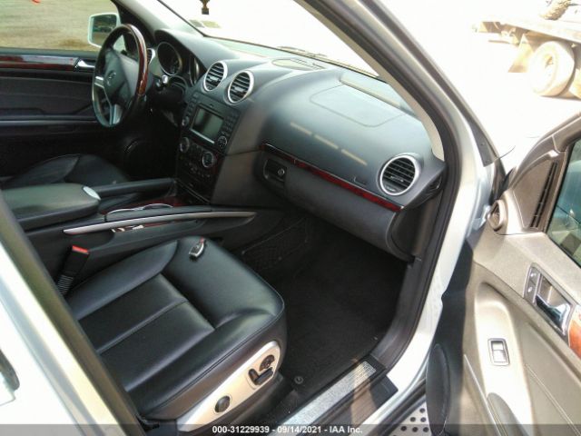 Photo 4 VIN: 4JGBF7BE2BA685121 - MERCEDES-BENZ GL-CLASS 