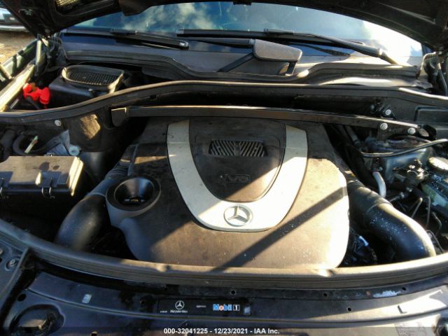 Photo 9 VIN: 4JGBF7BE3AA538000 - MERCEDES-BENZ GL-CLASS 