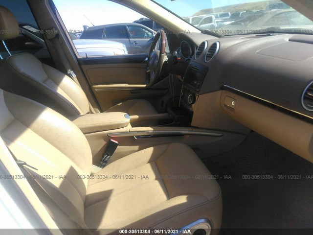 Photo 4 VIN: 4JGBF7BE3BA747304 - MERCEDES-BENZ GL-CLASS 