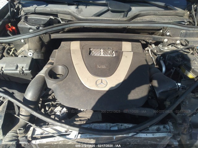 Photo 9 VIN: 4JGBF7BE5AA608239 - MERCEDES-BENZ GL-CLASS 