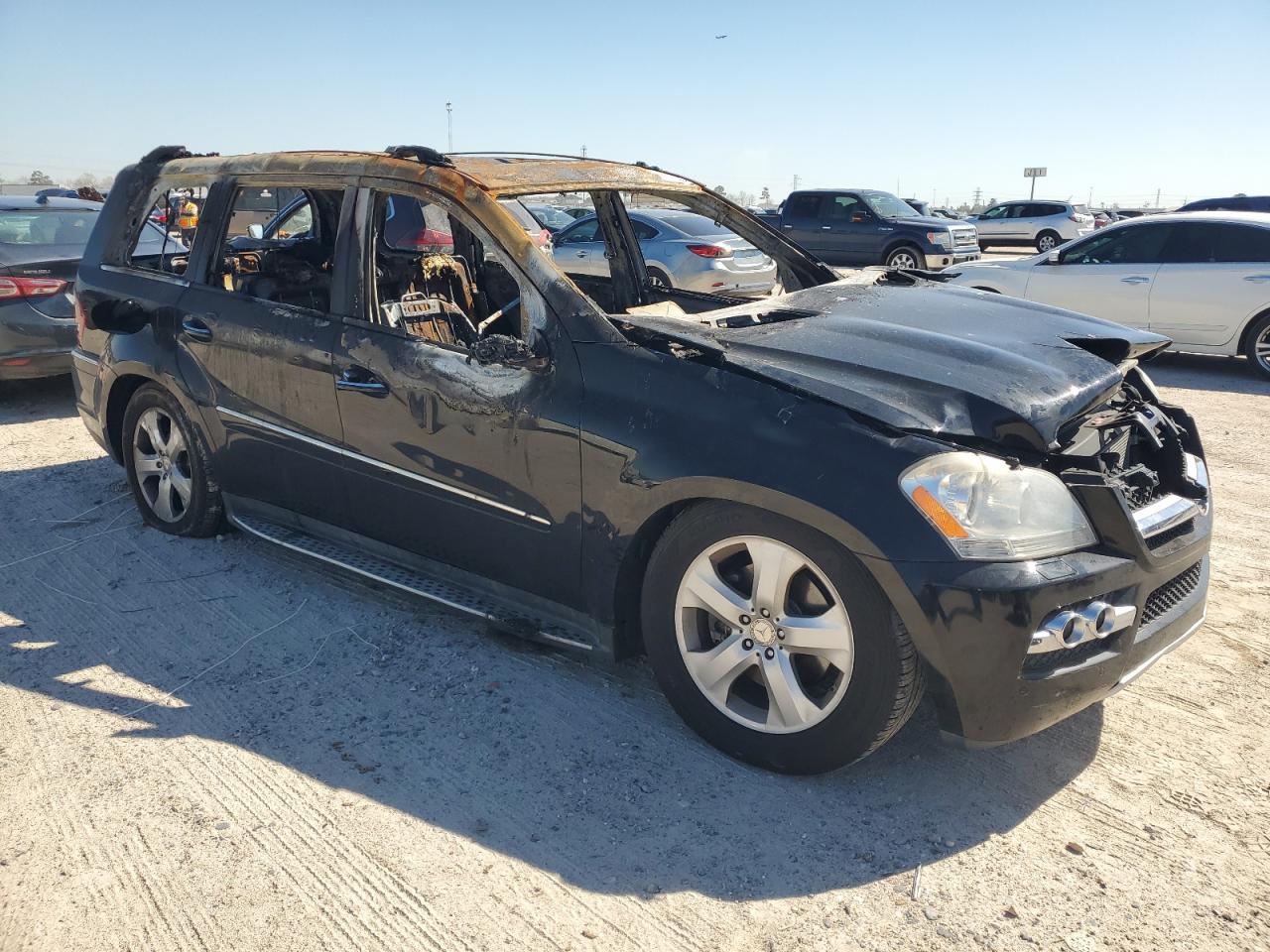 Photo 3 VIN: 4JGBF7BE5BA730617 - MERCEDES-BENZ GL-KLASSE 