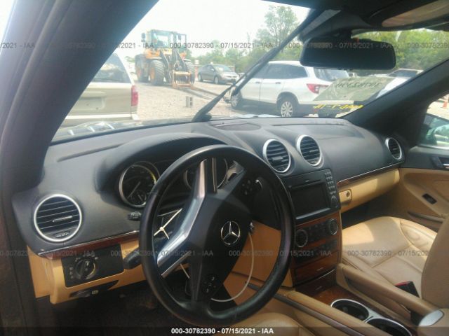 Photo 4 VIN: 4JGBF7BE5BA745179 - MERCEDES-BENZ GL-CLASS 