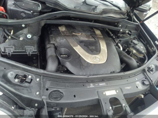 Photo 9 VIN: 4JGBF7BE5CA777017 - MERCEDES-BENZ GL 450 