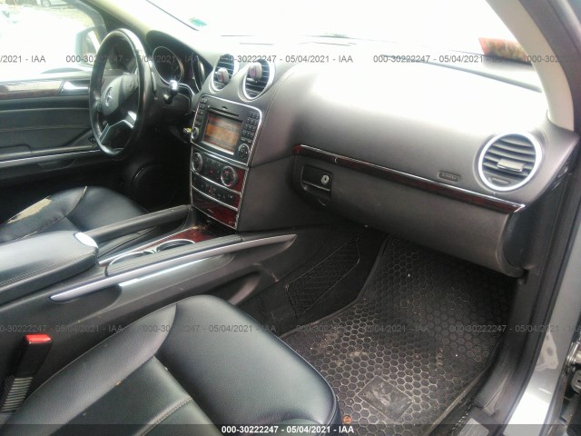 Photo 4 VIN: 4JGBF7BE5CA797493 - MERCEDES-BENZ GL-CLASS 