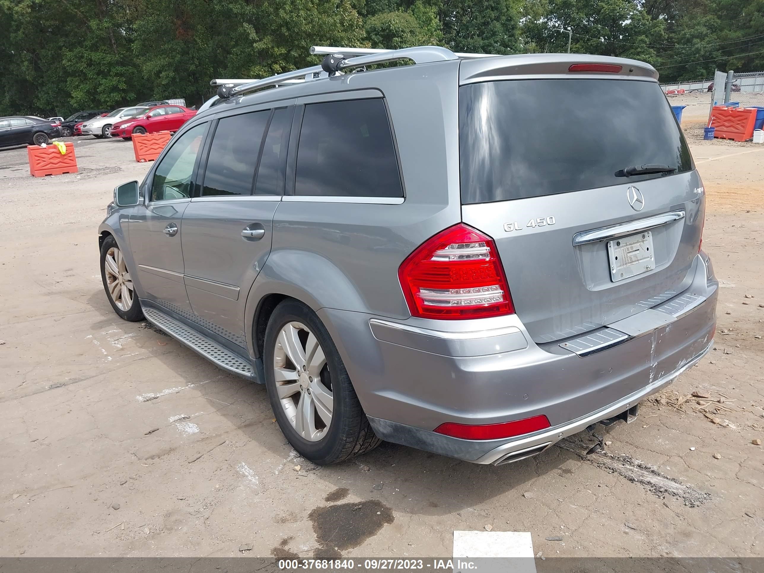 Photo 2 VIN: 4JGBF7BE8BA682515 - MERCEDES-BENZ GL-KLASSE 