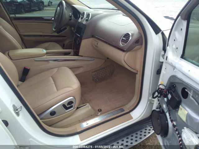 Photo 4 VIN: 4JGBF7BE8CA785760 - MERCEDES-BENZ GL-CLASS 