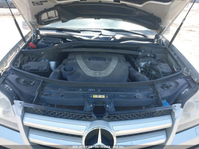 Photo 9 VIN: 4JGBF7BE8CA800967 - MERCEDES-BENZ GL 450 