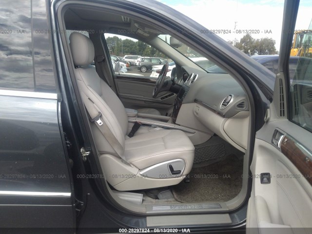 Photo 4 VIN: 4JGBF7BE9AA589257 - MERCEDES-BENZ GL-CLASS 