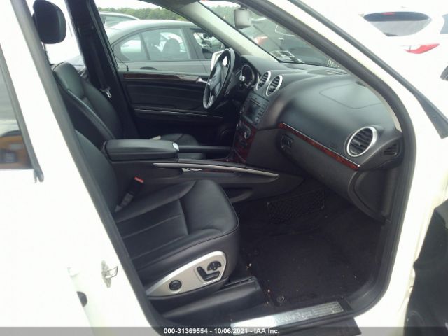 Photo 4 VIN: 4JGBF7BEXCA774081 - MERCEDES-BENZ GL-CLASS 