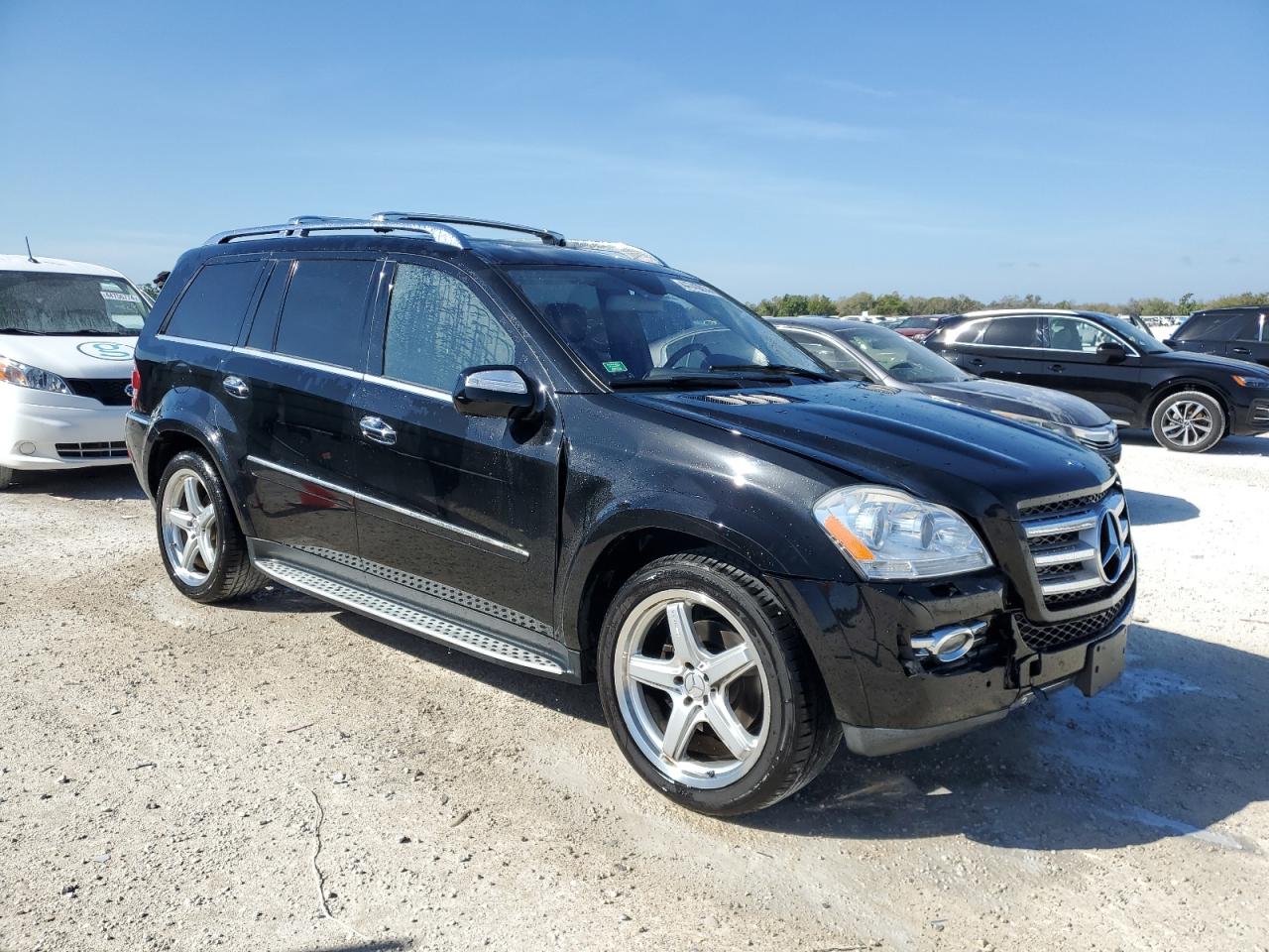 Photo 3 VIN: 4JGBF86E09A480228 - MERCEDES-BENZ GL-KLASSE 