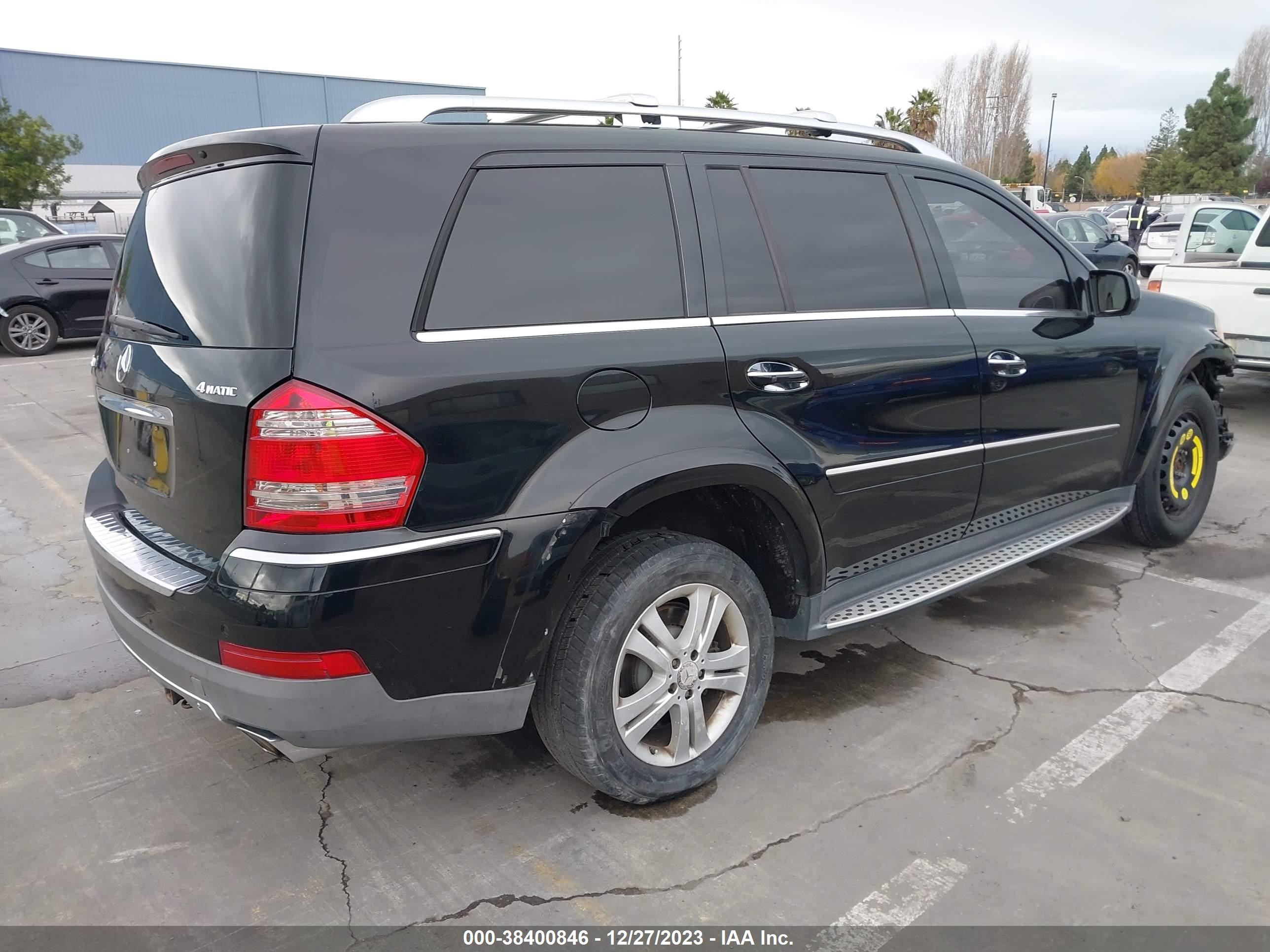 Photo 3 VIN: 4JGBF86E09A519366 - MERCEDES-BENZ GL-KLASSE 