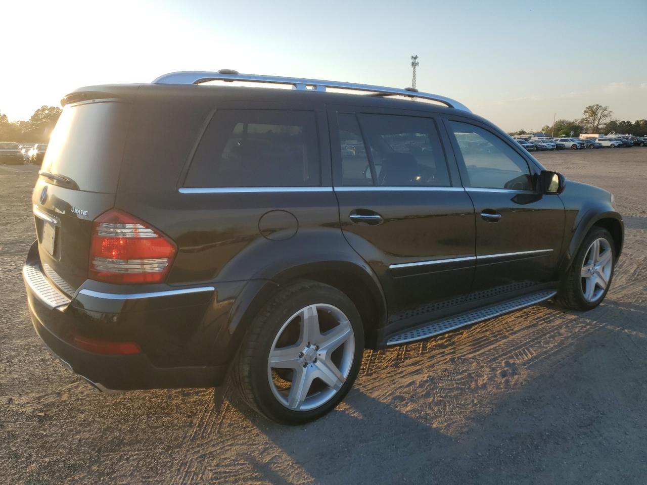 Photo 2 VIN: 4JGBF86E59A485974 - MERCEDES-BENZ GL-KLASSE 