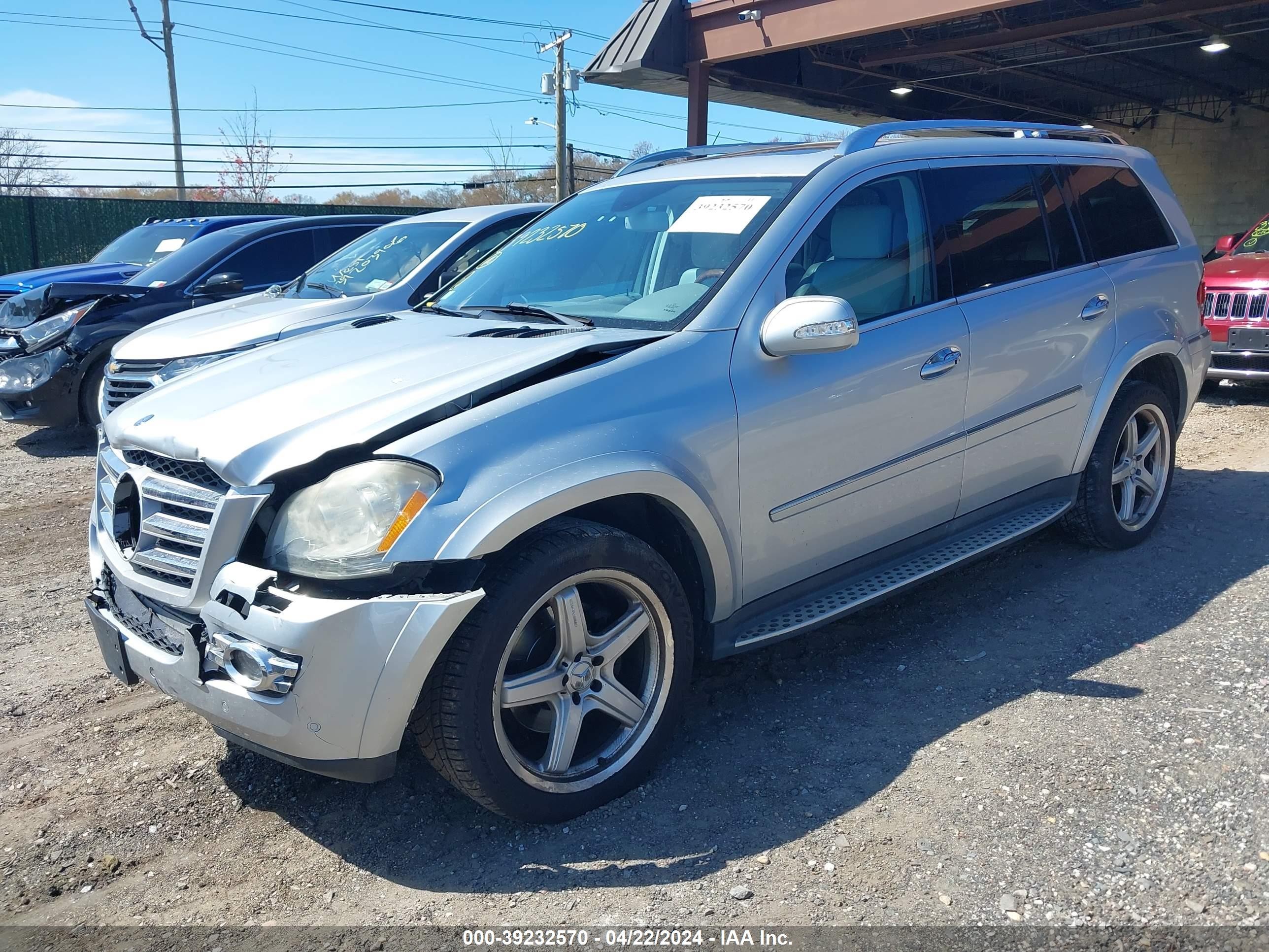 Photo 1 VIN: 4JGBF86E68A406438 - MERCEDES-BENZ SPRINTER 