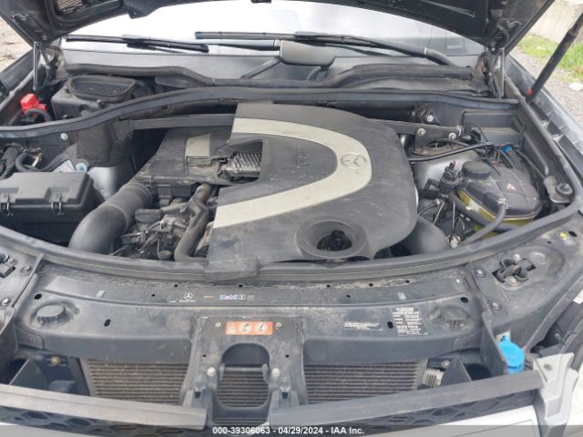 Photo 9 VIN: 4JGBF8GE5AA614816 - MERCEDES-BENZ GL 550 