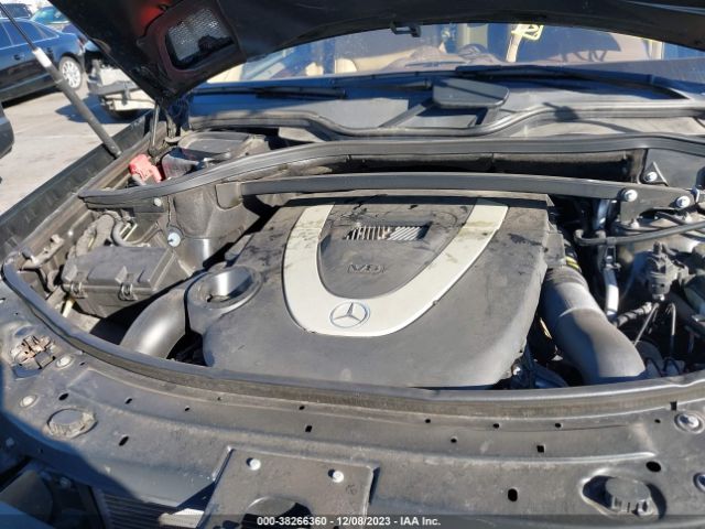 Photo 9 VIN: 4JGBF8GE8CA775888 - MERCEDES-BENZ GL 550 