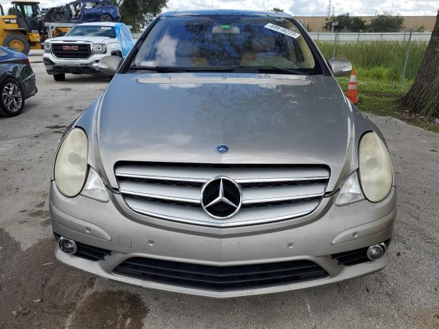 Photo 4 VIN: 4JGCB22EX8A073728 - MERCEDES-BENZ R 320 CDI 