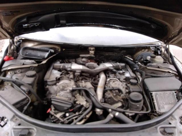 Photo 6 VIN: 4JGCB25E99A093286 - MERCEDES-BENZ R 320 