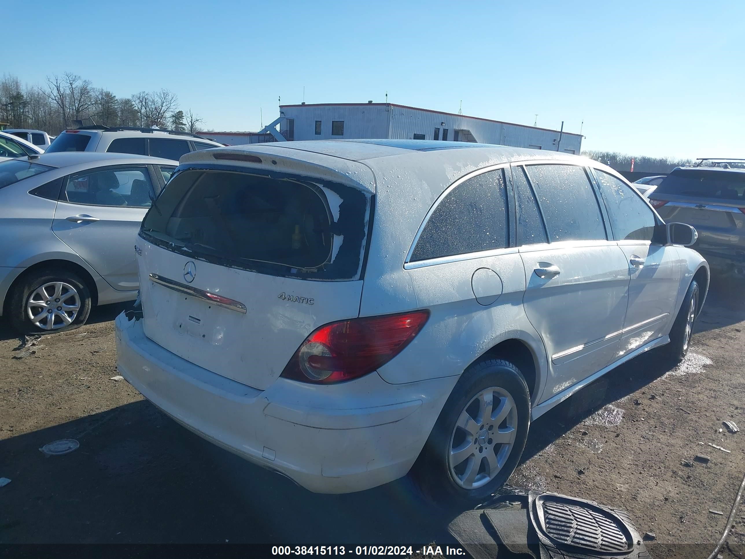 Photo 3 VIN: 4JGCB65E67A049251 - MERCEDES-BENZ R-KLASSE 