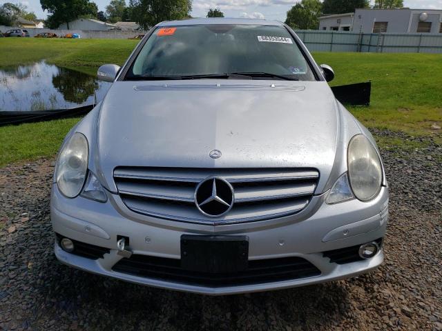 Photo 4 VIN: 4JGCB65E88A074539 - MERCEDES-BENZ R 350 