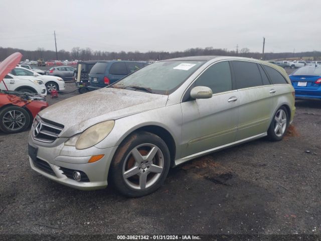 Photo 1 VIN: 4JGCB6FBXAA102058 - MERCEDES-BENZ R 350 