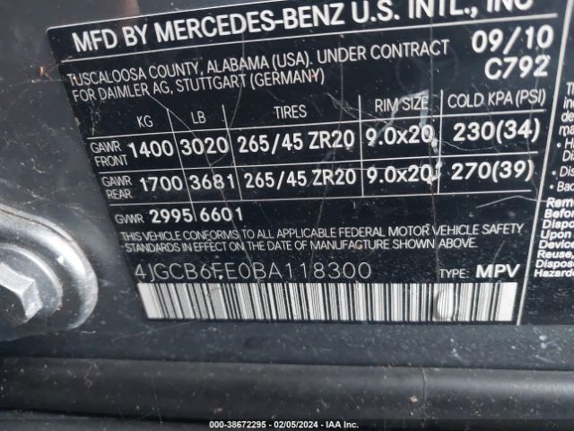 Photo 8 VIN: 4JGCB6FE0BA118300 - MERCEDES-BENZ R 350 