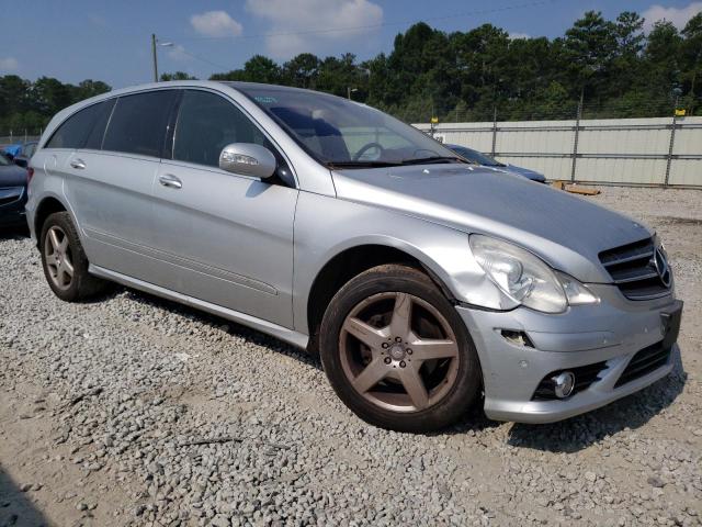 Photo 3 VIN: 4JGCB6FE2AA107930 - MERCEDES-BENZ R-CLASS 