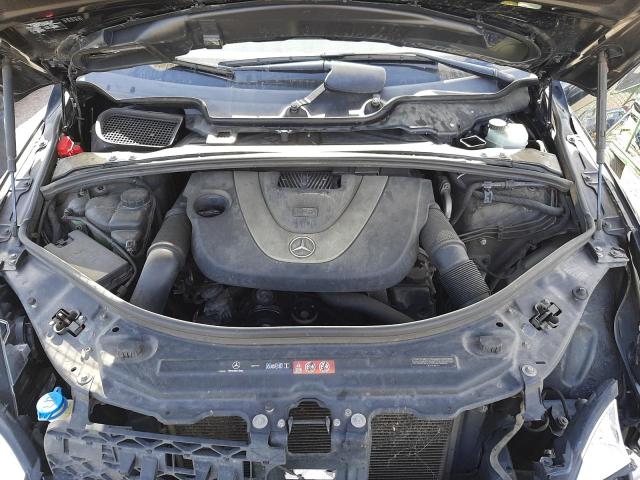 Photo 6 VIN: 4JGCB6FE6AA111236 - MERCEDES-BENZ R 350 4MAT 