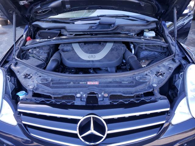 Photo 6 VIN: 4JGCB6FE9AA109352 - MERCEDES-BENZ R 350 4MAT 