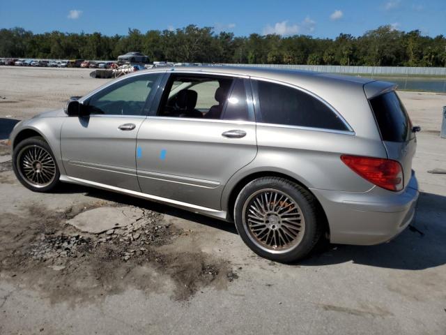 Photo 1 VIN: 4JGCB75E77A040192 - MERCEDES-BENZ R 500 