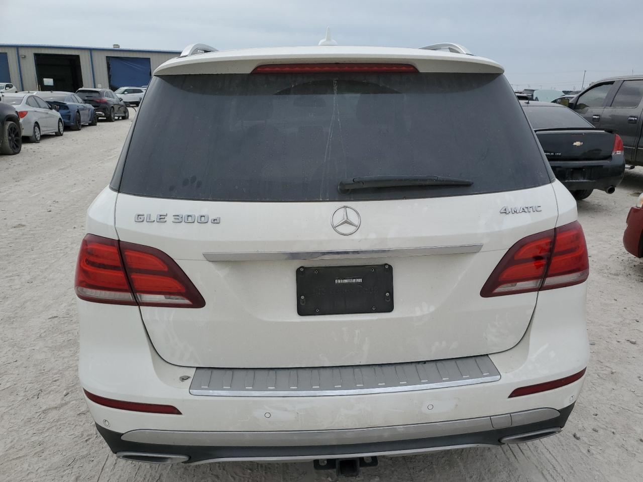 Photo 5 VIN: 4JGDA0EB2GA684333 - MERCEDES-BENZ GLE 