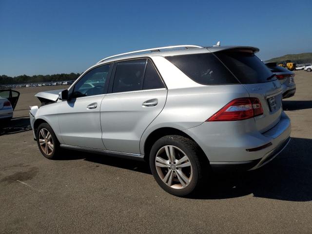 Photo 1 VIN: 4JGDA0EB7FA470128 - MERCEDES-BENZ ML 250 BLU 