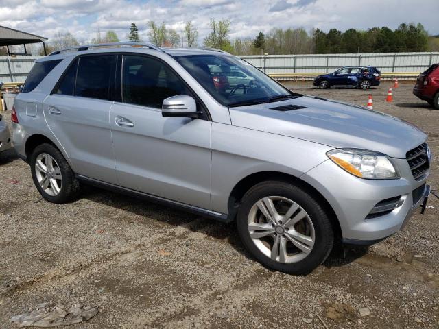 Photo 3 VIN: 4JGDA2EB1DA172747 - MERCEDES-BENZ M-CLASS 