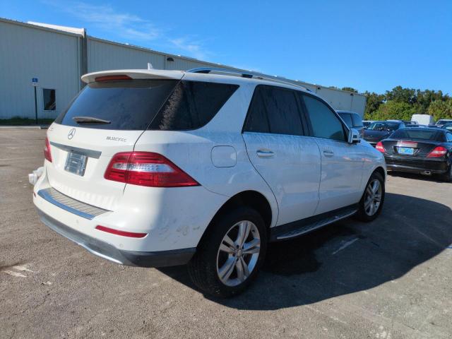 Photo 2 VIN: 4JGDA2EB4EA424993 - MERCEDES-BENZ ML 350 BLU 