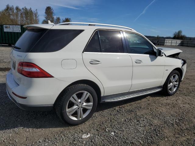 Photo 2 VIN: 4JGDA2EB5CA085903 - MERCEDES-BENZ ML 350 BLU 