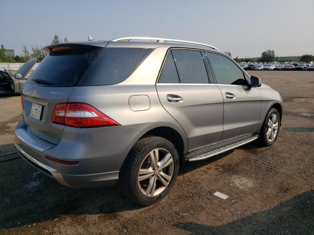 Photo 2 VIN: 4JGDA2EB6DA226172 - MERCEDES-BENZ ML 350 BLU 