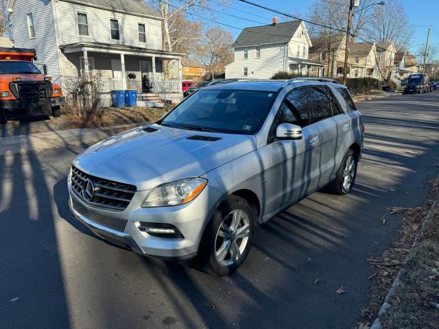 Photo 1 VIN: 4JGDA2EB7CA029493 - MERCEDES-BENZ ML 350 BLU 