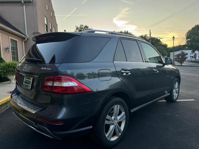 Photo 2 VIN: 4JGDA2EBXCA027236 - MERCEDES-BENZ ML 350 BLU 