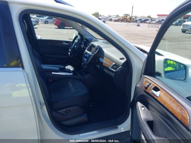 Photo 4 VIN: 4JGDA2EBXCA051424 - MERCEDES-BENZ ML-CLASS 