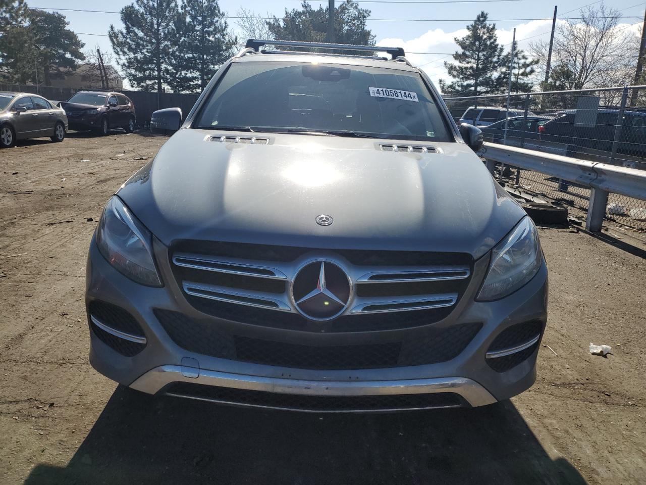 Photo 4 VIN: 4JGDA5GB1KB211214 - MERCEDES-BENZ GLE 400 4M 