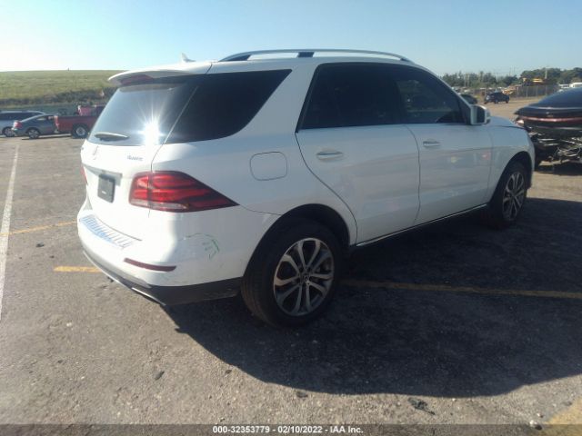 Photo 3 VIN: 4JGDA5GB5KB216612 - MERCEDES-BENZ GLE 