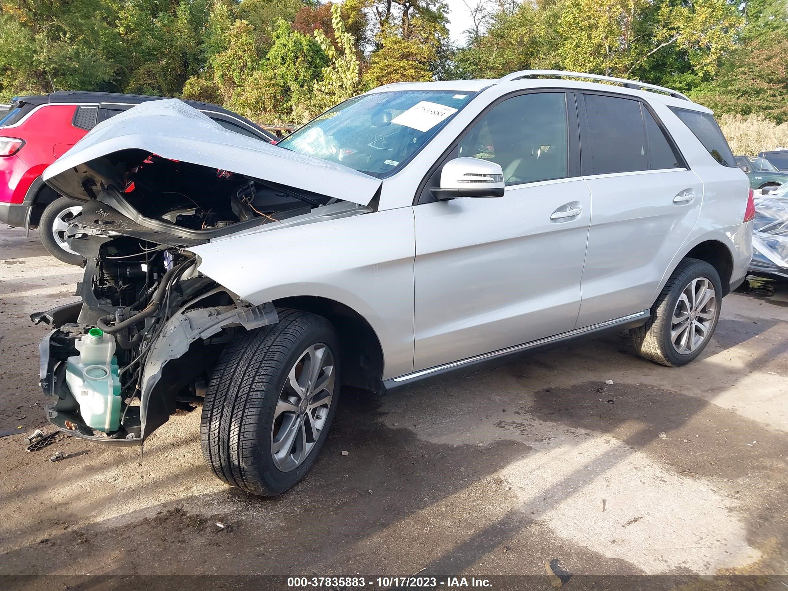 Photo 1 VIN: 4JGDA5HB0GA684212 - MERCEDES-BENZ GLE 