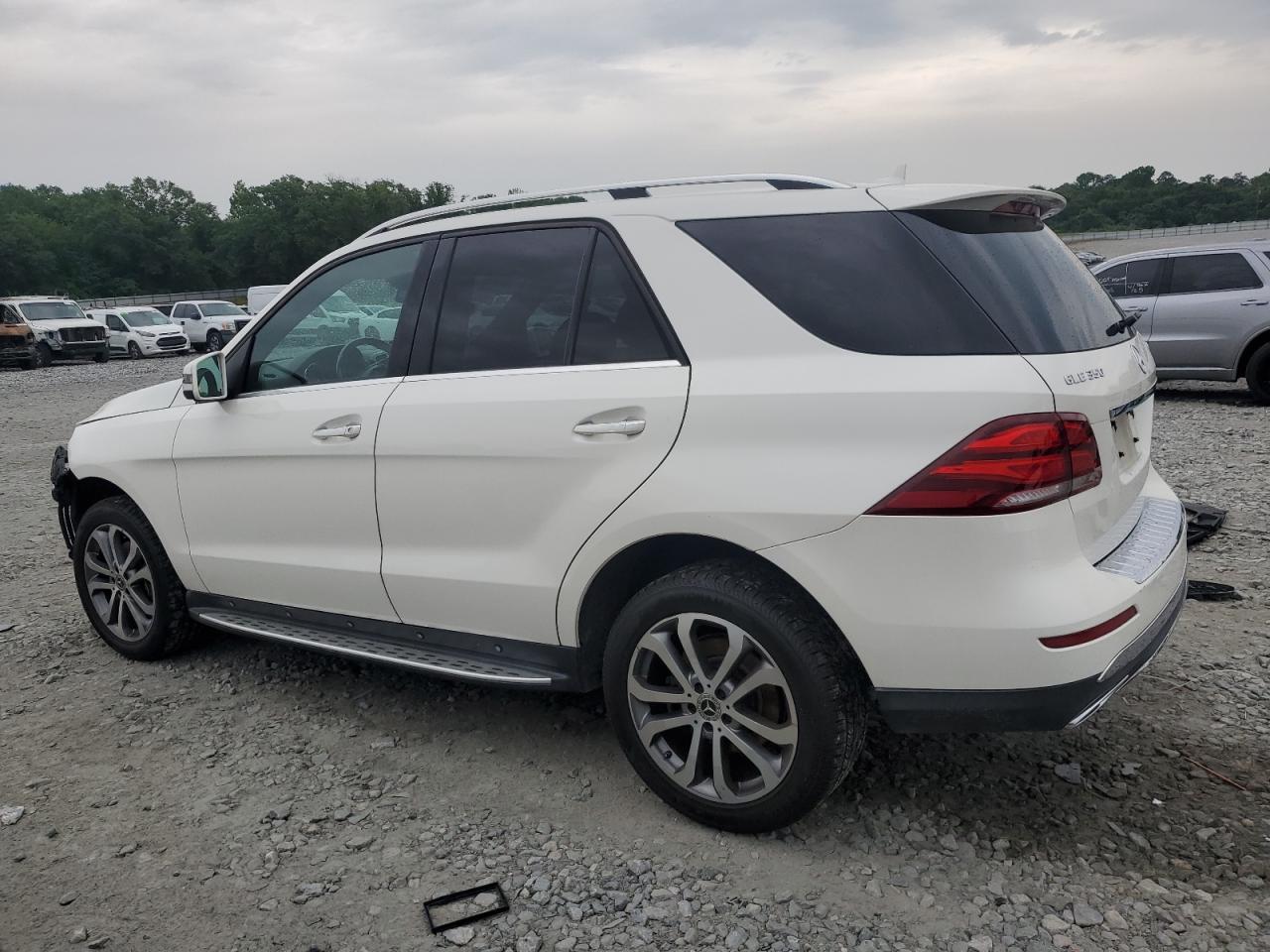 Photo 1 VIN: 4JGDA5HB0HA976024 - MERCEDES-BENZ GLE 