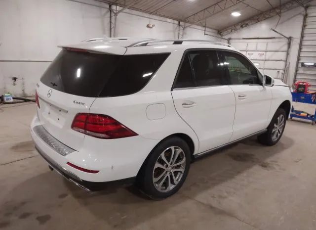 Photo 3 VIN: 4JGDA5HB1GA655432 - MERCEDES-BENZ GLE 