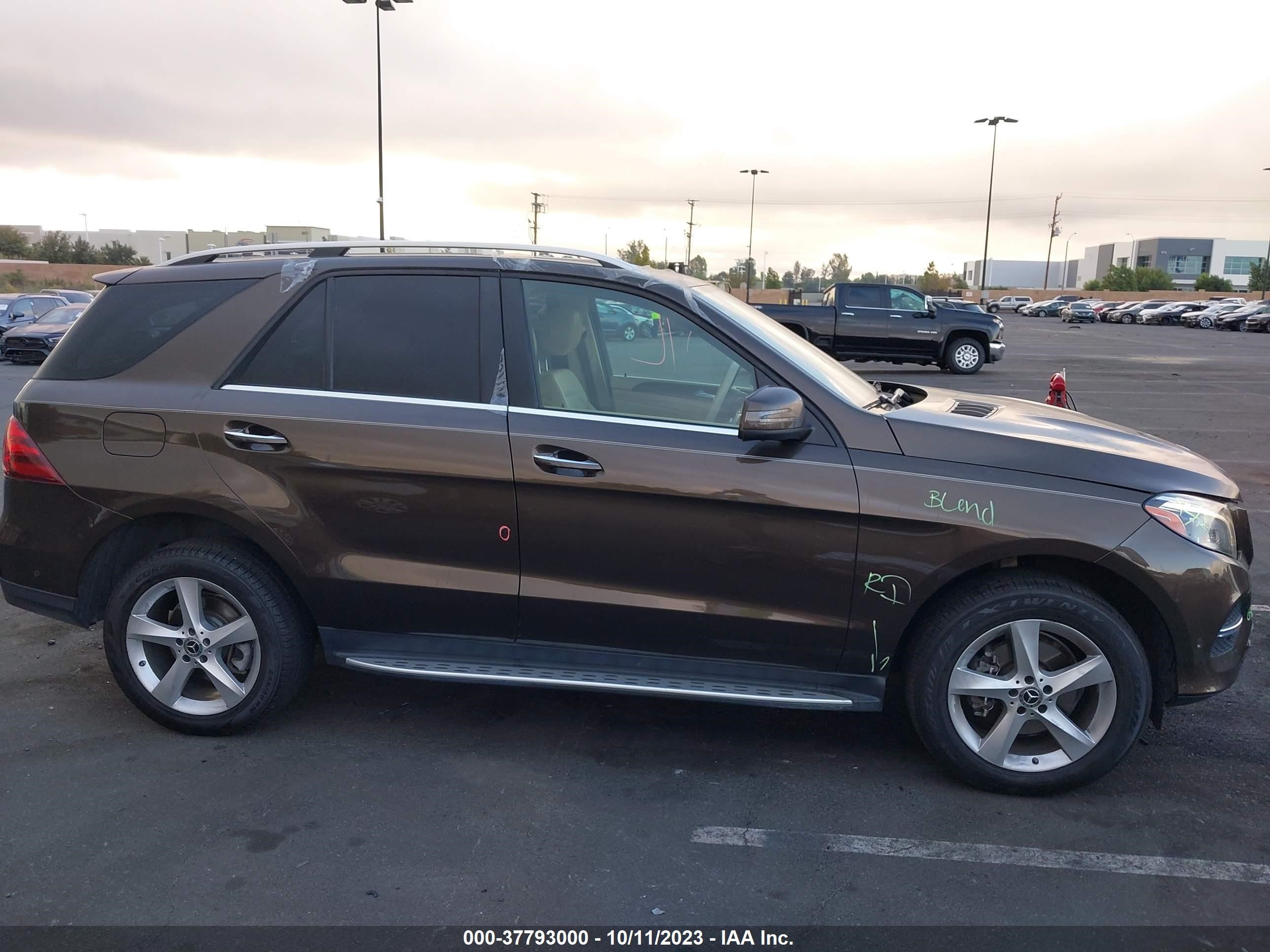 Photo 12 VIN: 4JGDA5HB1HA961452 - MERCEDES-BENZ GLE 