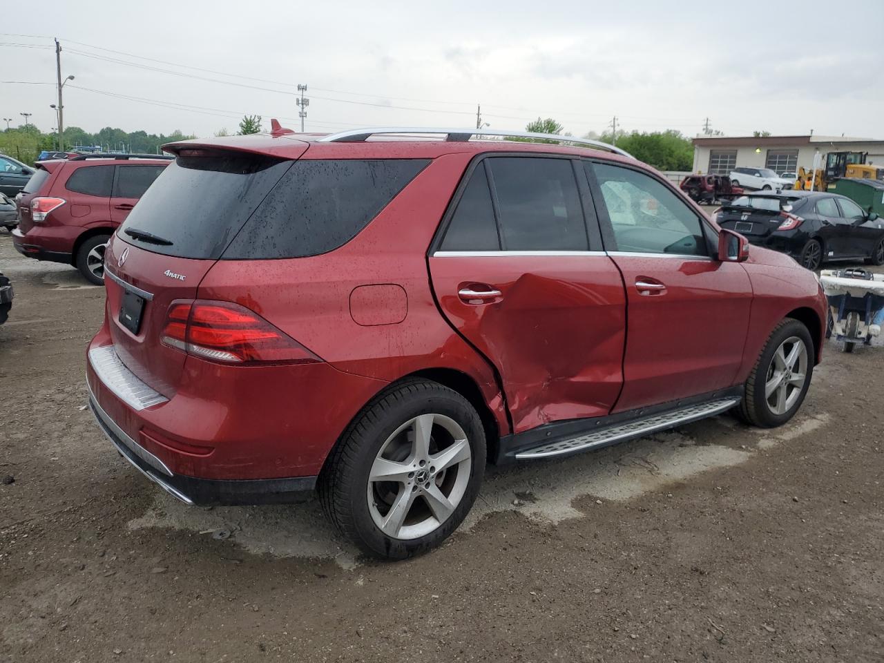 Photo 2 VIN: 4JGDA5HB2JB074815 - MERCEDES-BENZ GLE 